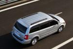Lancia Voyager 2011 года